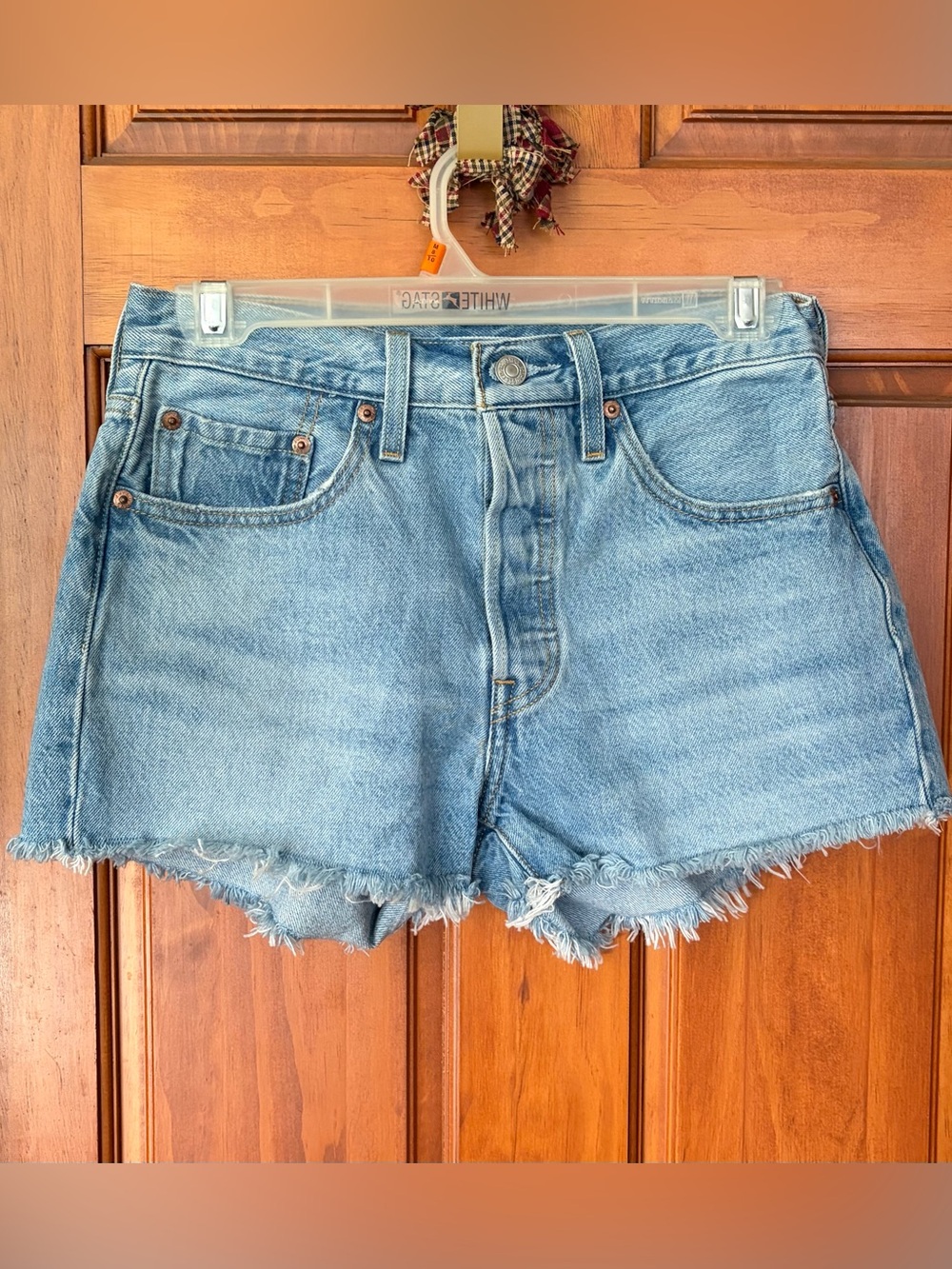 Levi's 501 Light Blue Denim Frayed Hem Women's Shorts waist size 26